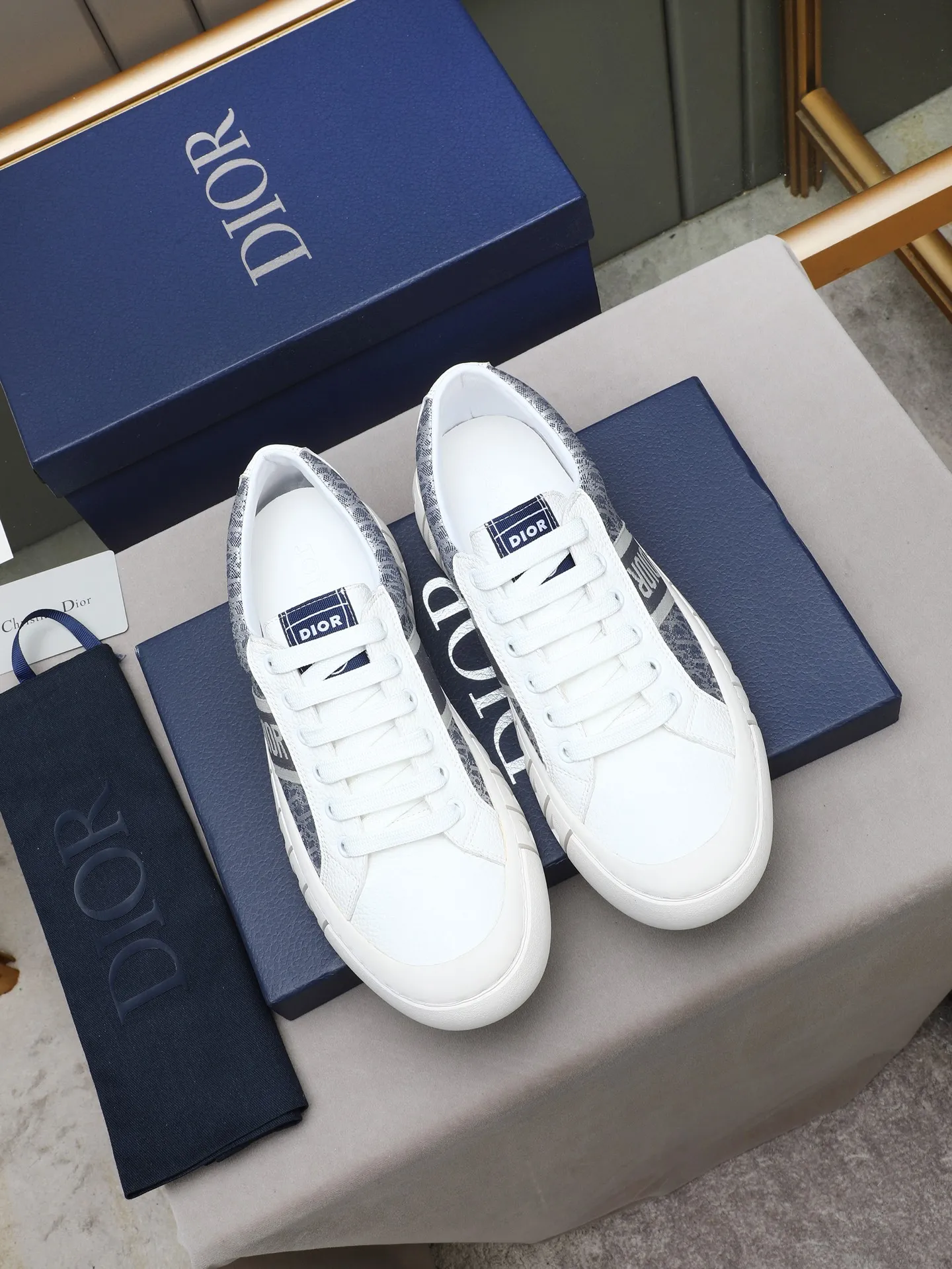 PP420 2025 latest Dior🆕The latest men's casual sports shoes, the upper is made of imported cowhide➕Dior special material! Breathable sheepskin. TPU ultra-soled, lightweight and wear-resistant! Size:38-44 (45 customized)